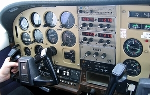 Cessna 206 Tableau de bord